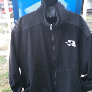 🎉🎊The northface black jacket gore wind stopper